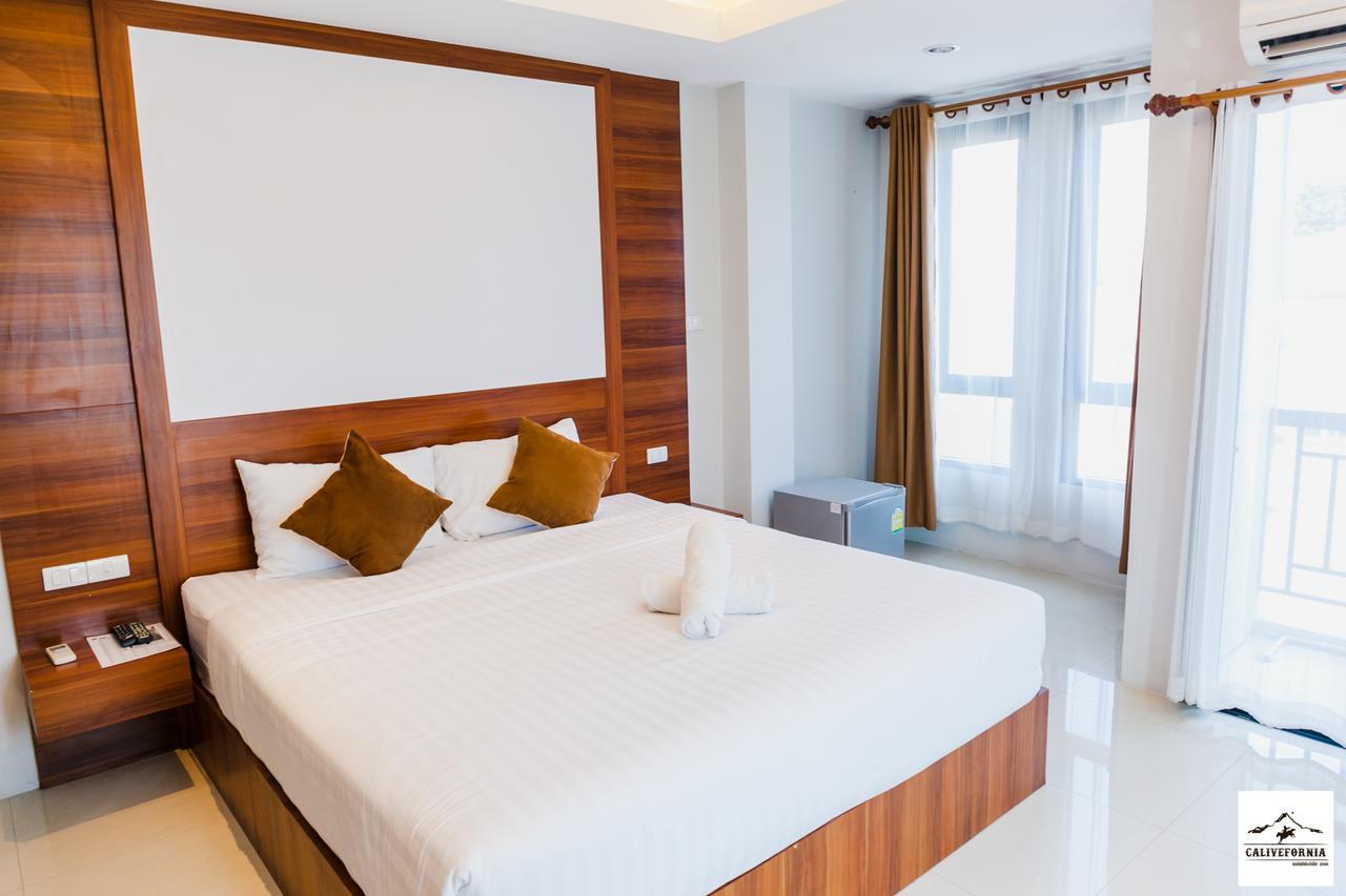Hotel Calivefornia 2016 Chiang Rai Zewnętrze zdjęcie