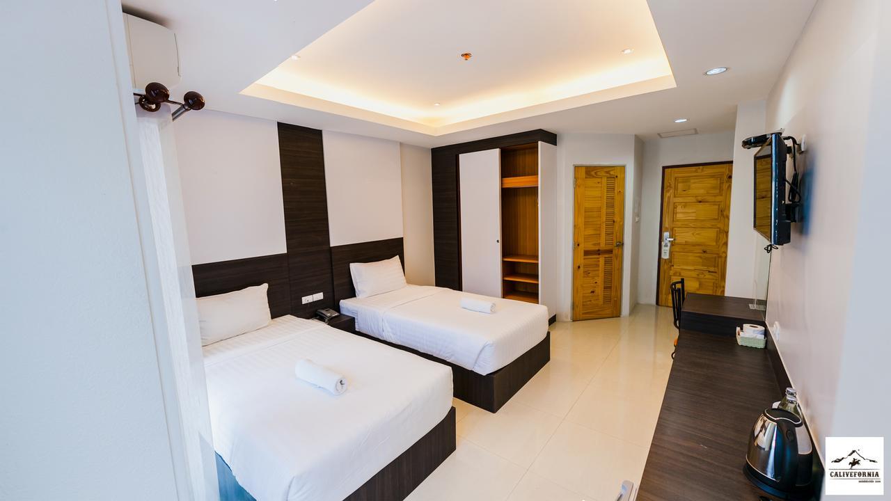 Hotel Calivefornia 2016 Chiang Rai Zewnętrze zdjęcie