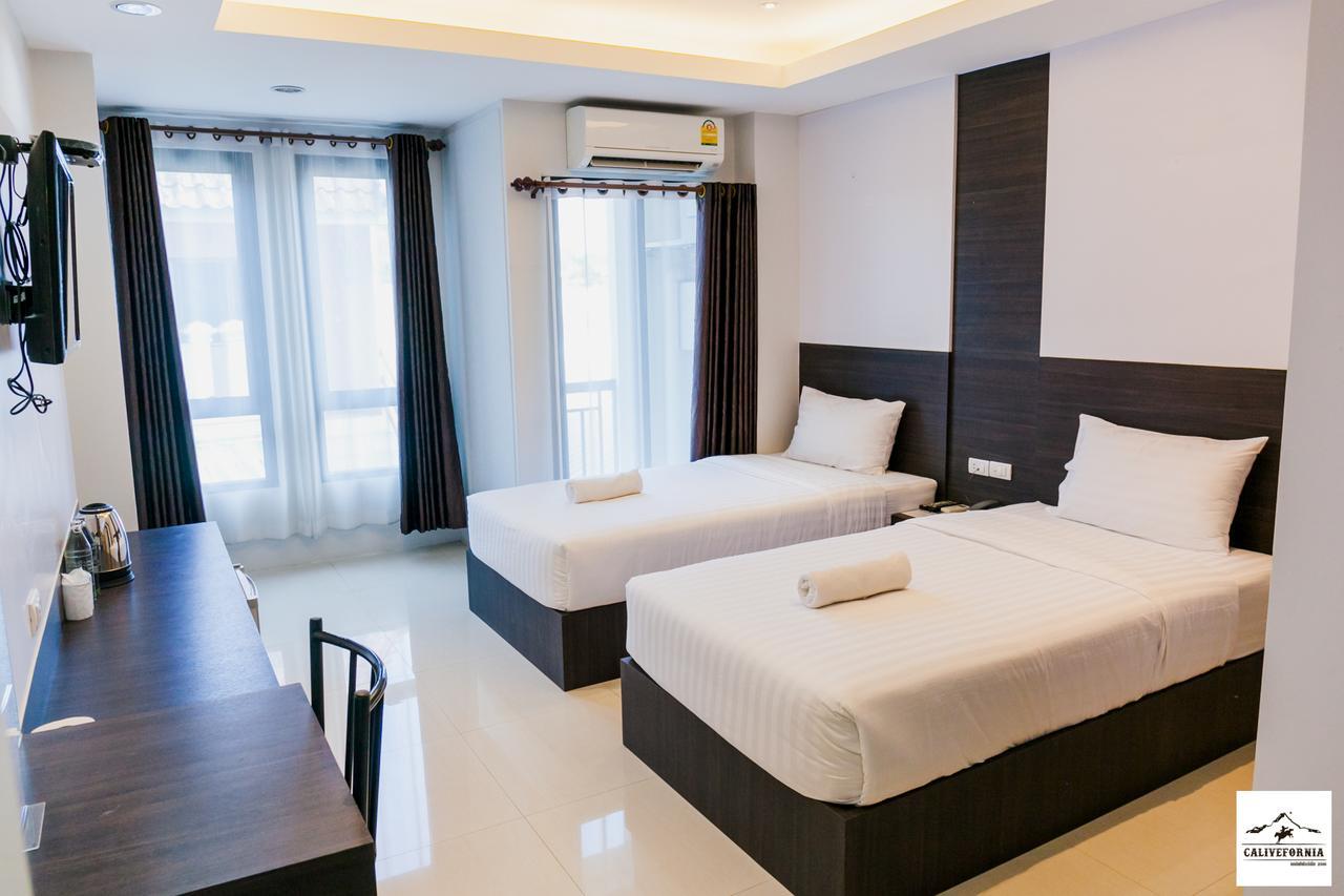 Hotel Calivefornia 2016 Chiang Rai Zewnętrze zdjęcie