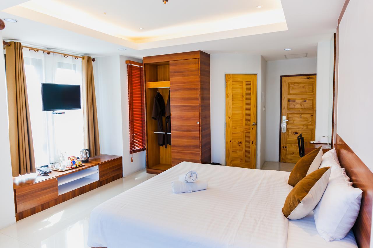 Hotel Calivefornia 2016 Chiang Rai Zewnętrze zdjęcie